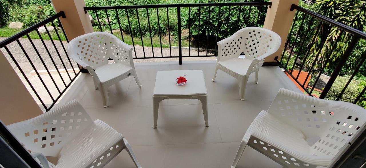 Anse aux Pins Jaidss Holiday Apartments 1 מראה חיצוני תמונה